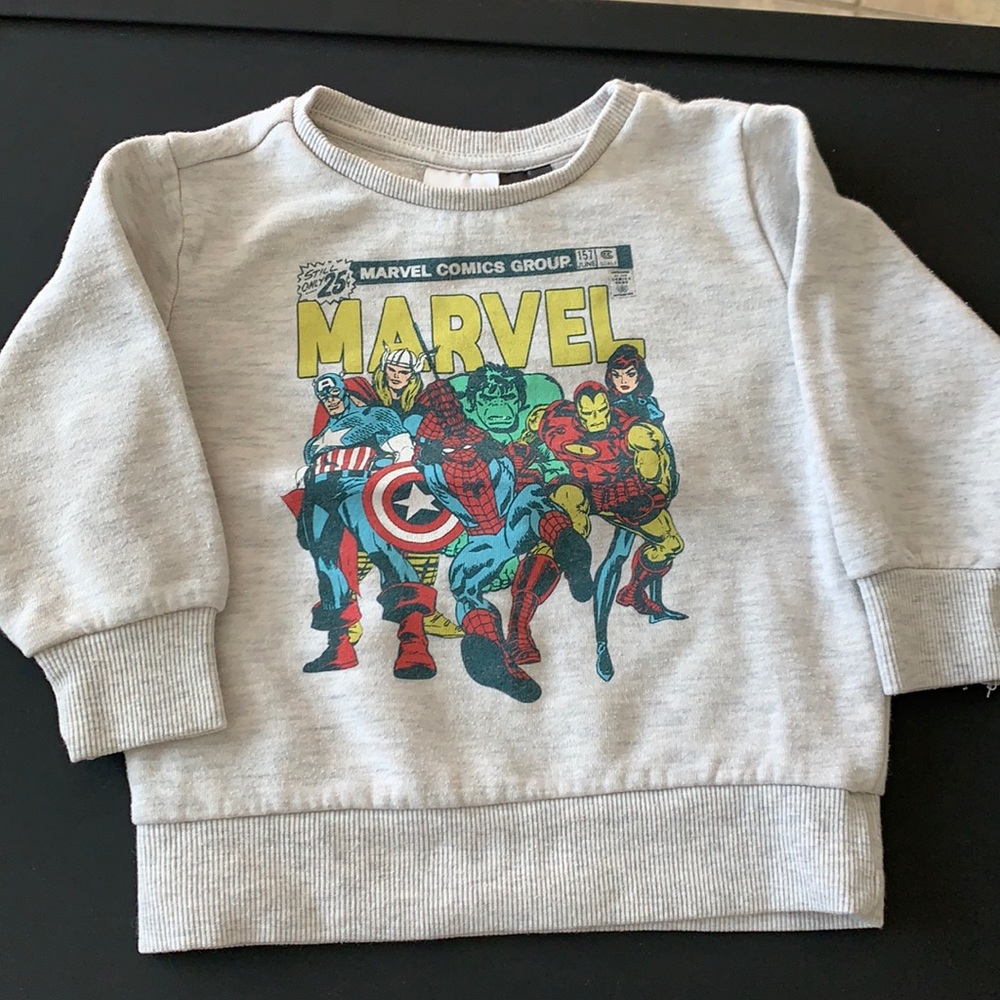 Marvel sweater size 18 months